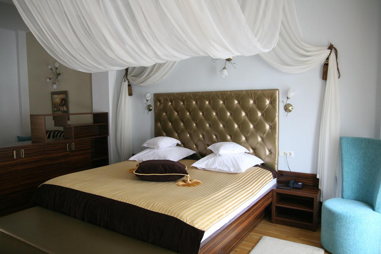 Hotel Kilometrul Zero Dragasani Dış mekan fotoğraf